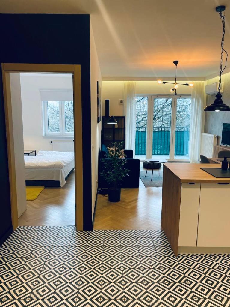 Drewnowska 77 Prime Apartment วูดช์ ภายนอก รูปภาพ